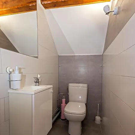 Le Carnival Bed & Breakfast 3*