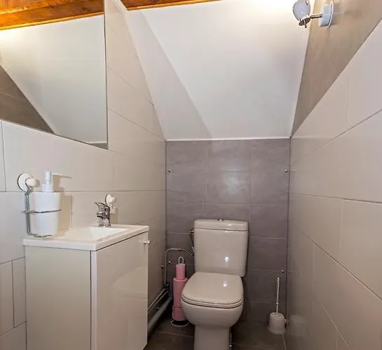Le Carnival Bed & Breakfast 3*